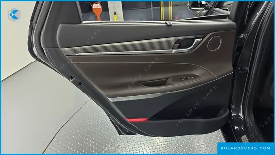 HYUNDAI GRANDEUR EXCLUSIVE
