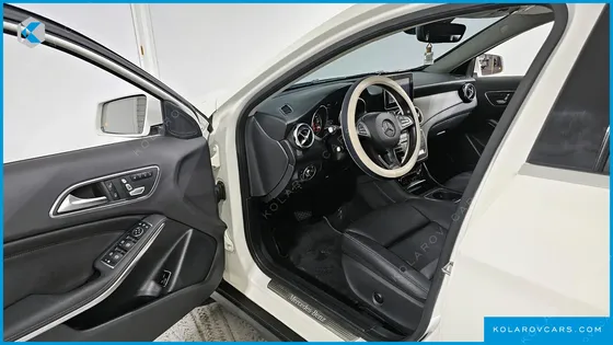 MERCEDES GLA-CLASS GLA220