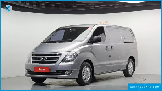 HYUNDAI STAREX 3-SEATER VAN