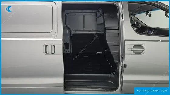 HYUNDAI STAREX 3-SEATER VAN