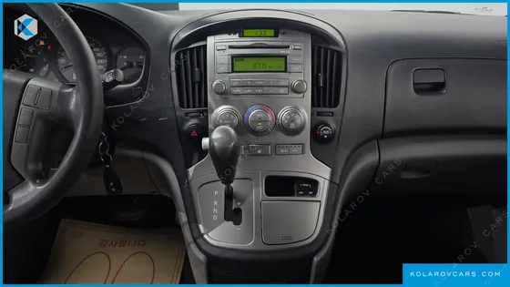HYUNDAI STAREX 12-SEATER WAGON