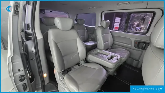 HYUNDAI STAREX 12-SEATER WAGON
