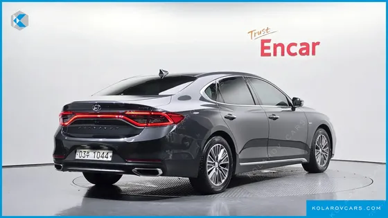 HYUNDAI GRANDEUR EXCLUSIVE