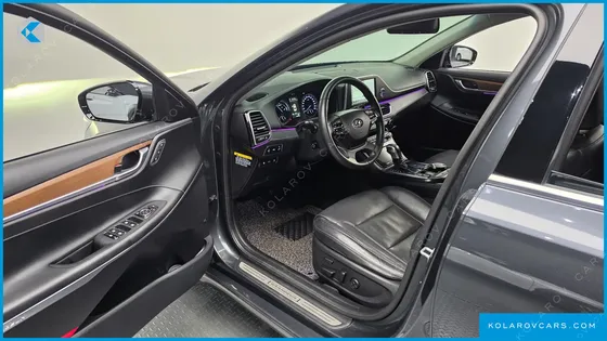 HYUNDAI GRANDEUR EXCLUSIVE