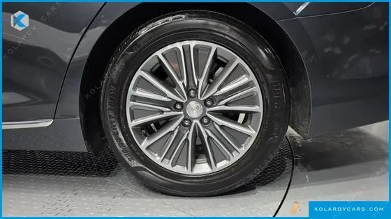 HYUNDAI GRANDEUR EXCLUSIVE