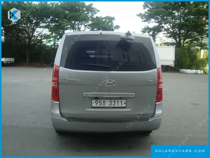 HYUNDAI STAREX 3-SEATER VAN