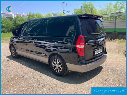 HYUNDAI STAREX 12-SEATER WAGON