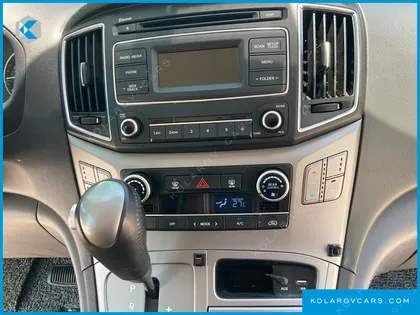 HYUNDAI STAREX 12-SEATER WAGON
