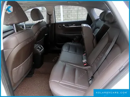 HYUNDAI GRANDEUR PREMIUM