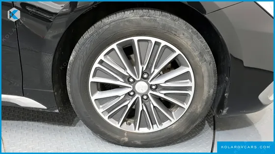 HYUNDAI GRANDEUR EXCLUSIVE