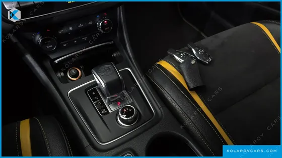 MERCEDES GLA-CLASS GLA45 AMG 4MATIC 50TH EDITION