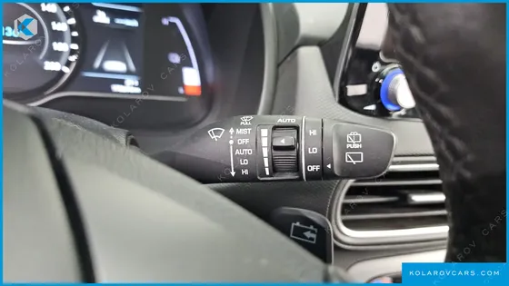 HYUNDAI KONA PREMIUM