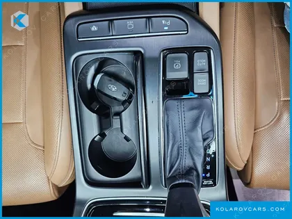 HYUNDAI GRANDEUR EXCLUSIVE
