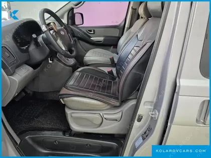 HYUNDAI STAREX 11-SEATER WAGON HVX