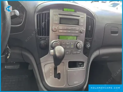 HYUNDAI STAREX 11-SEATER WAGON HVX