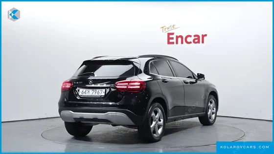 MERCEDES GLA-CLASS GLA220