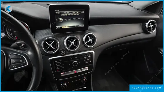 MERCEDES GLA-CLASS GLA220