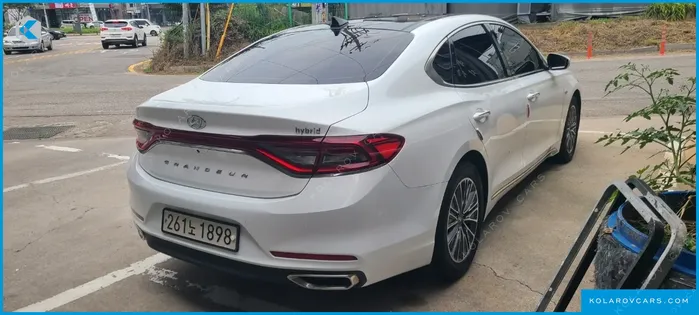 HYUNDAI GRANDEUR EXCLUSIVE