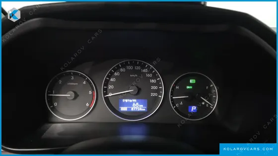 HYUNDAI STAREX URBAN 9-SEATER