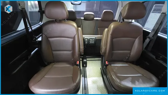 HYUNDAI STAREX URBAN 9-SEATER