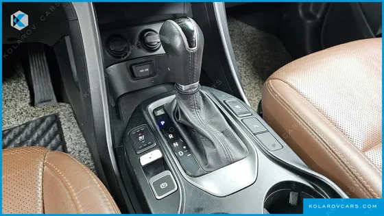 HYUNDAI MAXCRUISE DIESEL(E-VGT) 2.2 2WD EXCLUSIVE