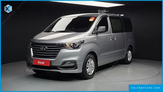 HYUNDAI STAREX VAN 3-SEATER
