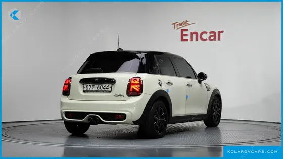 MINI COOPER 5DOOR STANDARD
