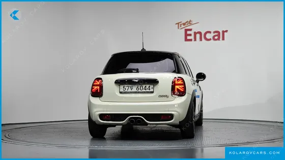 MINI COOPER 5DOOR STANDARD