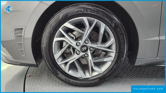 HYUNDAI SONATA 2.0