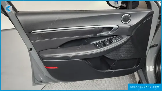 HYUNDAI SONATA 2.0