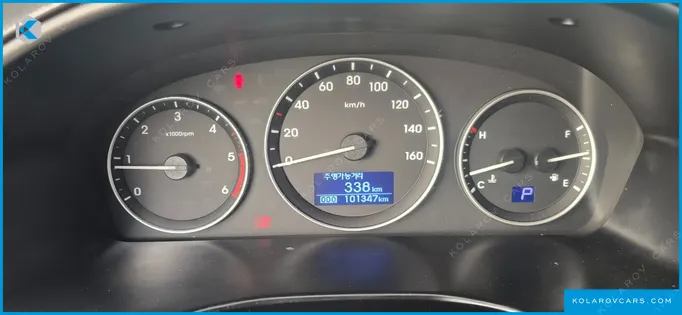 HYUNDAI STAREX WAGON 11-SEATER