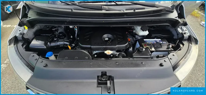 HYUNDAI STAREX WAGON 12-SEATER