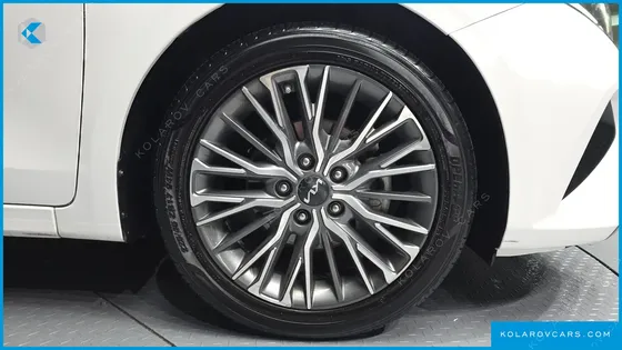 KIA K3 1.6