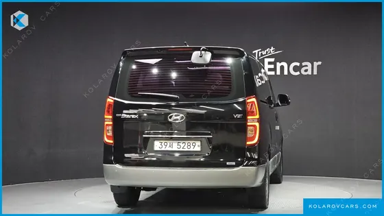HYUNDAI STAREX 4WD URBAN 9-SEATER