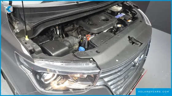 HYUNDAI STAREX 4WD URBAN 9-SEATER