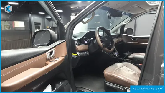 HYUNDAI STAREX 4WD URBAN 9-SEATER