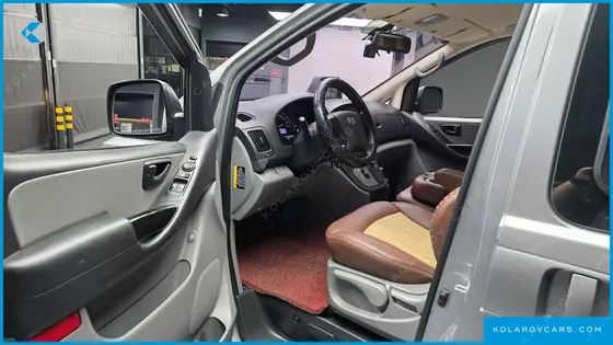 HYUNDAI STAREX 4WD CAMPING CAR