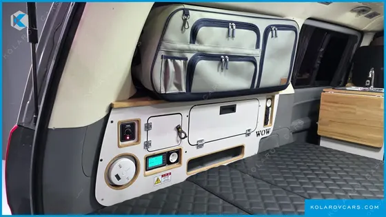 HYUNDAI STAREX 4WD CAMPING CAR