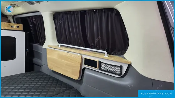 HYUNDAI STAREX 4WD CAMPING CAR