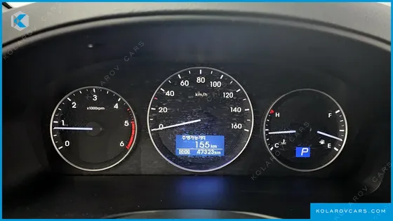 HYUNDAI STAREX WAGON 11-SEATER