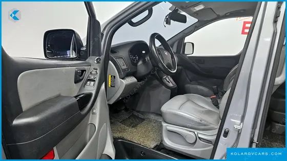 HYUNDAI STAREX WAGON 11-SEATER