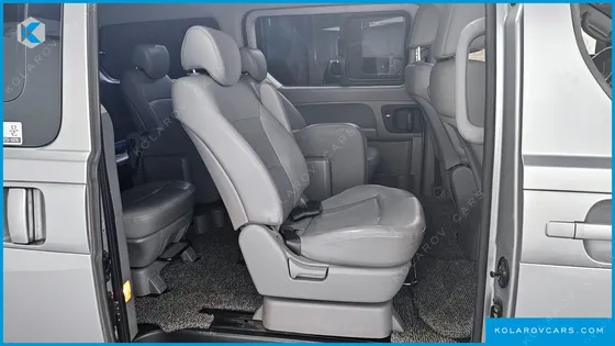 HYUNDAI STAREX WAGON 11-SEATER