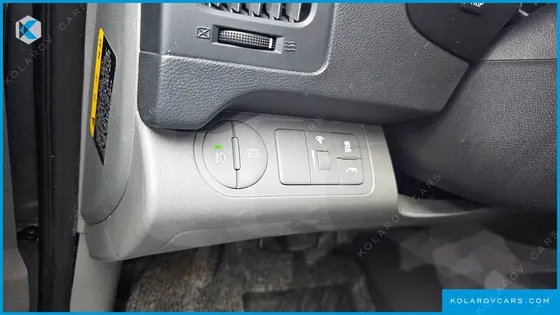 HYUNDAI STAREX WAGON 11-SEATER