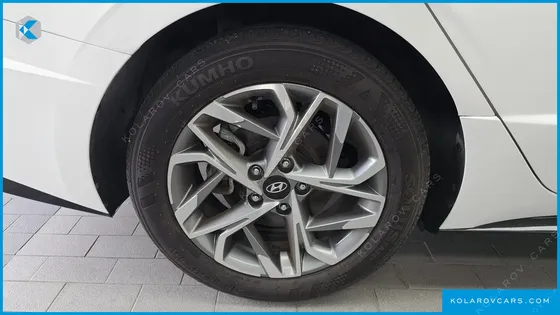 HYUNDAI SONATA 2.0