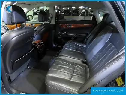 HYUNDAI EQUUS VS460