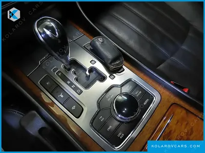 HYUNDAI EQUUS VS460