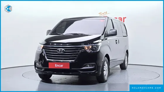 HYUNDAI STAREX VAN 5-SEATER