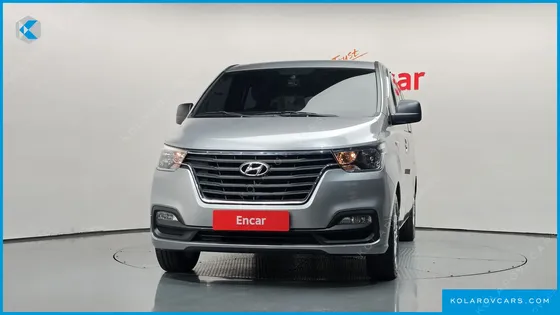 HYUNDAI STAREX WAGON 11-SEATER