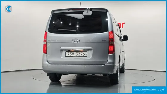 HYUNDAI STAREX WAGON 11-SEATER