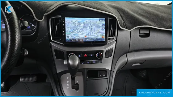 HYUNDAI STAREX VAN 3-SEATER